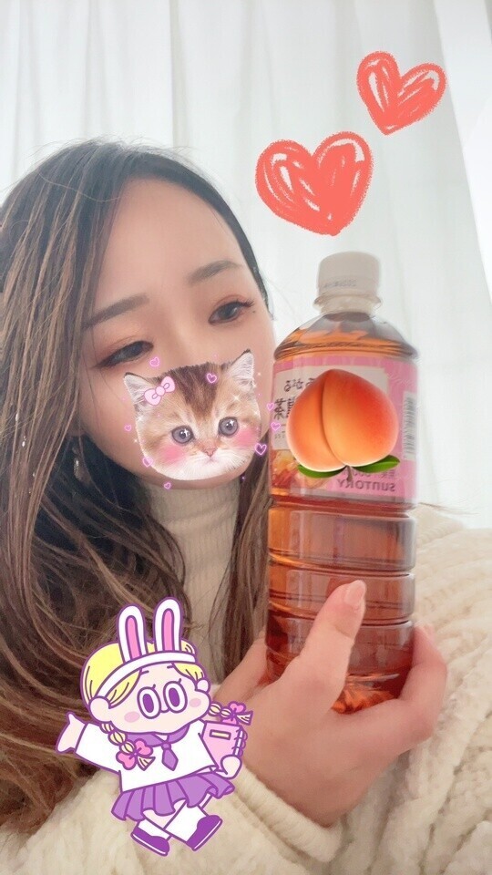 指がイモムシみたいやねぇ