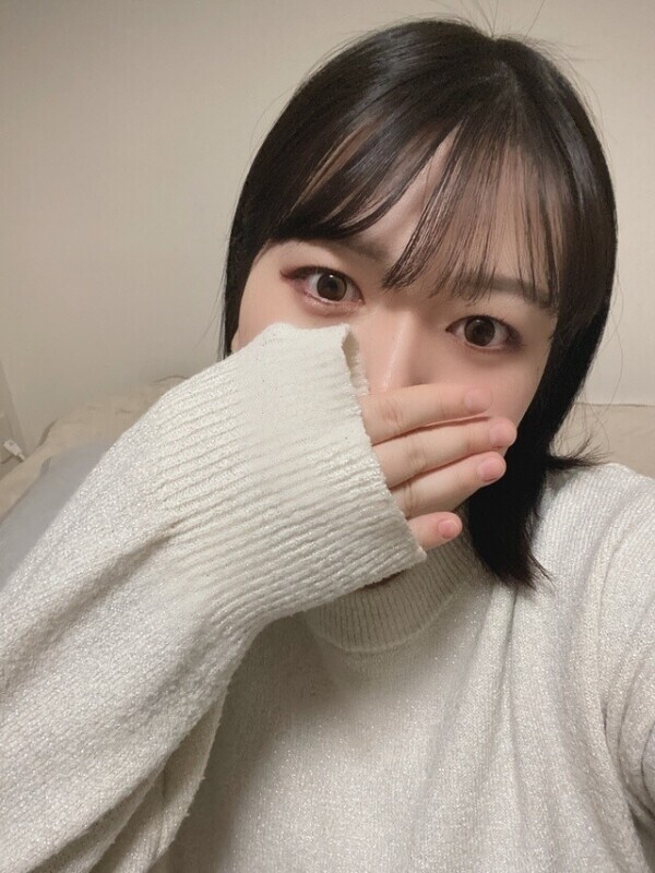 キラキラ白ニット♡