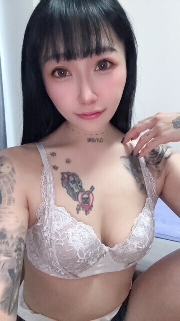 出勤してまーす✨️