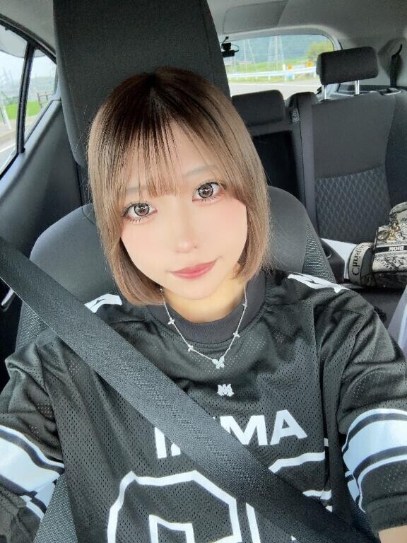 やぁ