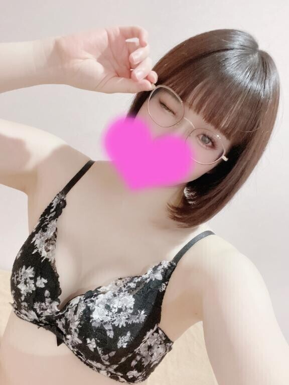 メガネ女子は好き？?