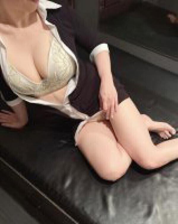 自慢のお胸で魅了されたい方募集中♡