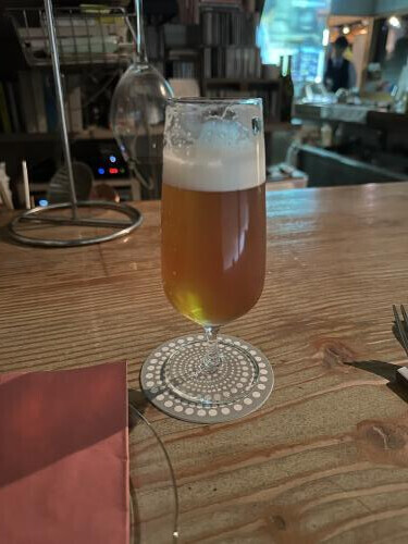 ワインバーで🍷