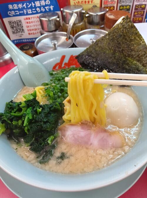 アーモンドと山岡家と台風☆