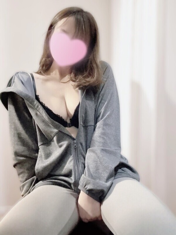 暴君つきの😡笑