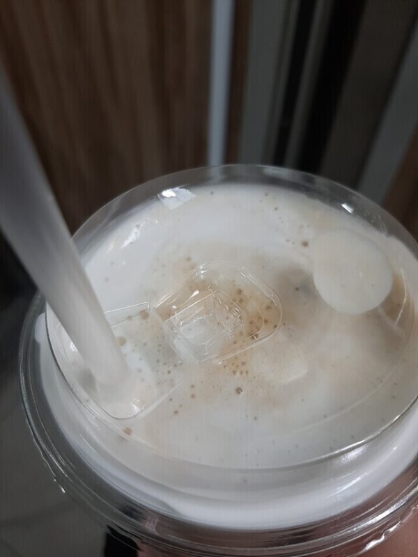 おはようございます(・∀・)