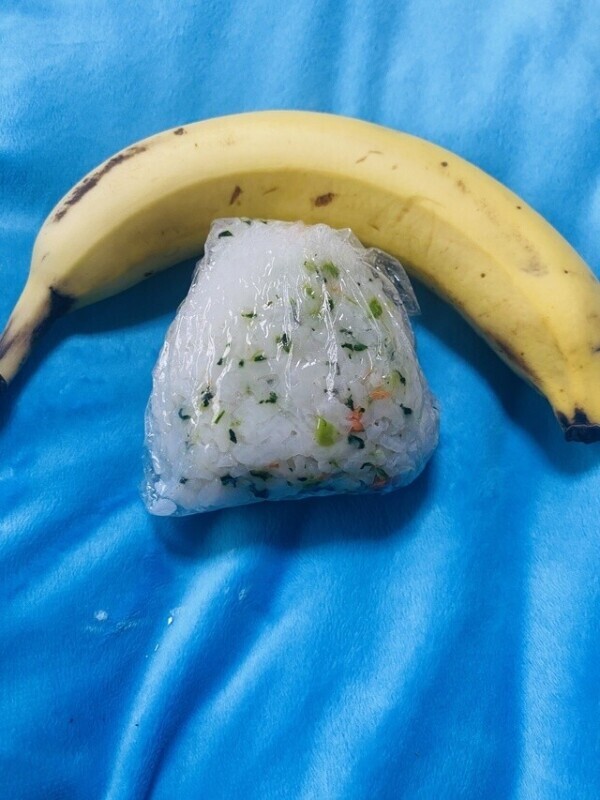 ばなはとおにぎり