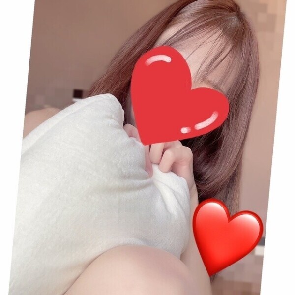 ( *´³(´꒳` *)ﾁｭｯ︎︎❤︎♡