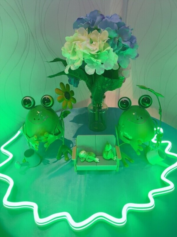 🐸( &#039;-&#039; 🐸 )ｹﾞｺｹﾞｺｶｴﾙﾊﾟﾝﾁ