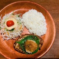 もも