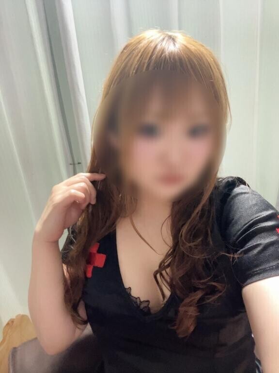 目隠しされながら〇点攻め…いつもより敏感に???