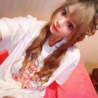 新波リア(単体AV女優)
