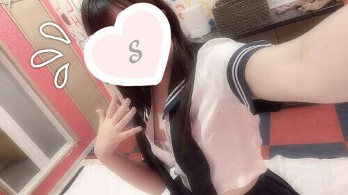 あつい〜☀️💦写真の右奥は見ないでね🙈