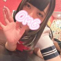 |•ω•,,)ﾁﾗｯ