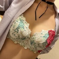 明日、出勤します?