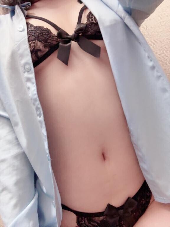 今日はエッチな下着で?