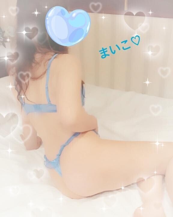 すべすべなお尻なでなでして♡