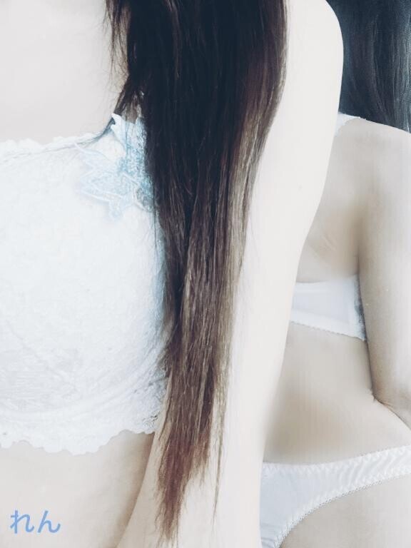 明日出勤いたします^ - ^