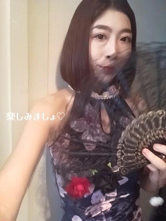 10月10日(金曜日)　13時から出勤します♡