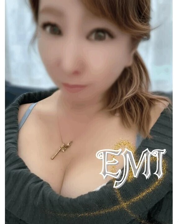 正真正銘の奥様💕