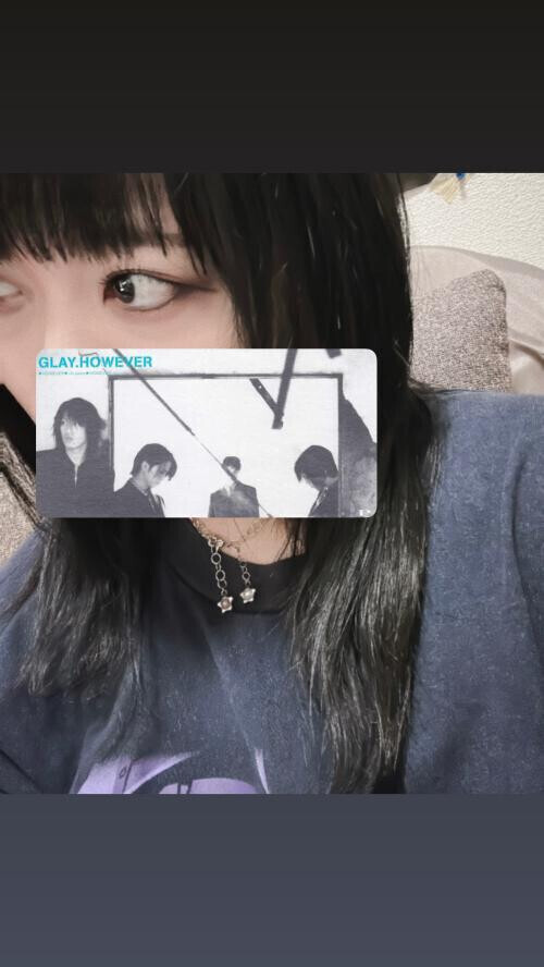 8月