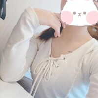 小春ひより