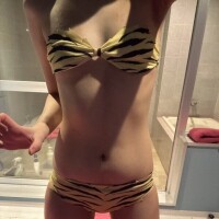 🐯👙