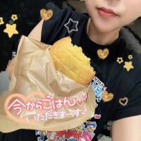 お昼ご飯は...