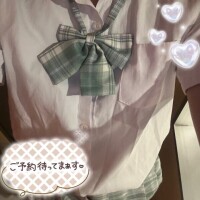 制服！∩^ω^∩