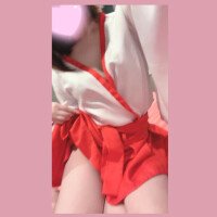 ななは
