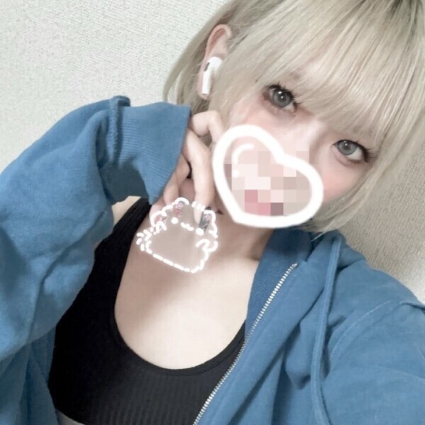 𝑪𝒂𝒍𝒗𝒊𝒏 𝑲𝒍𝒆𝒊𝒏愛好家🌟