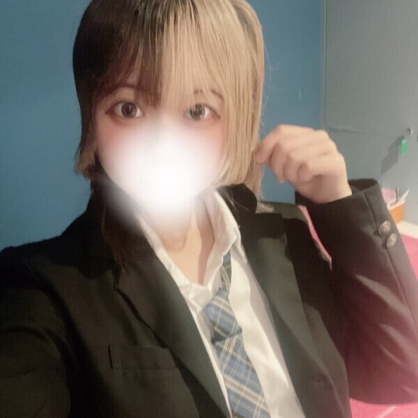 りぼんちゃといえば制服🎀