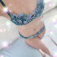 出勤してまーす♪