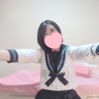 制服のままするっ?