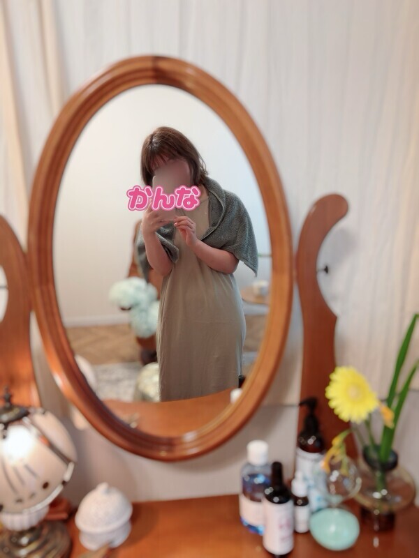 嫉妬深い