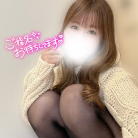 ?ストッキング女子、止まらない季節…????