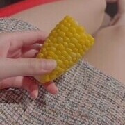 もろこしw