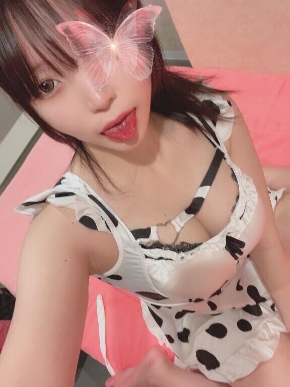 エロコスプレで童貞を●しちゃいます?