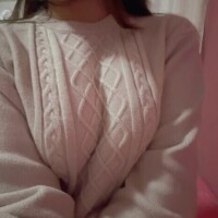 つい挟まりたくなるようなおっ〇い