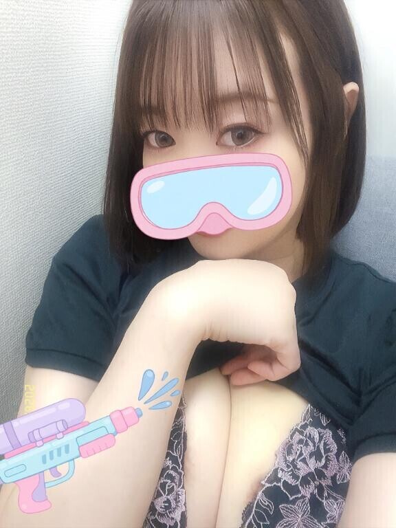 おはよ🩷到着したよっ‍