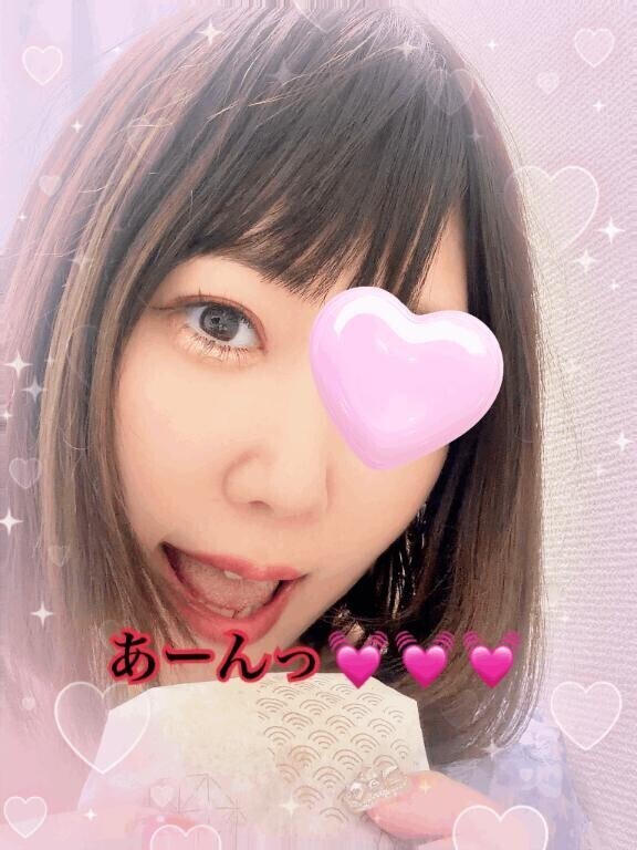 ぱくりっ🩷