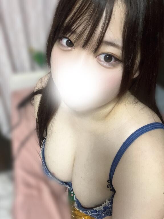 ?こっち見て、ちゃんと見て?