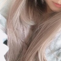 ゆりあ