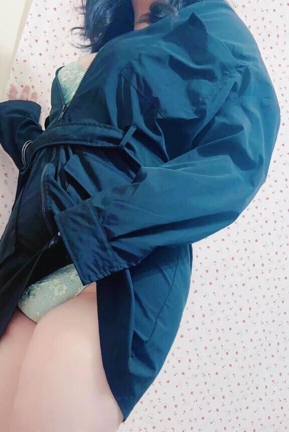 出勤してます…！