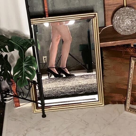 足コキ？