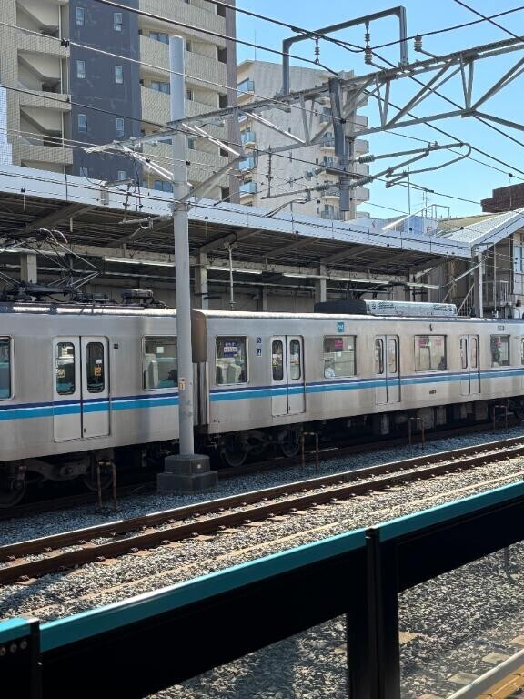 向かいます