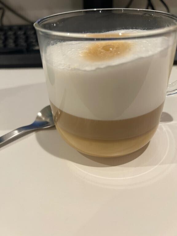 しょんぼり(´・ω・｀)