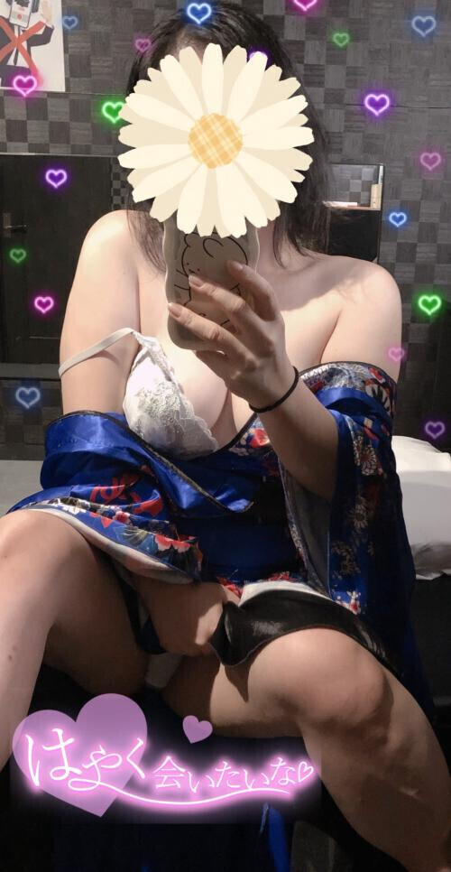 勝手に脱げちゃうの🫣💕