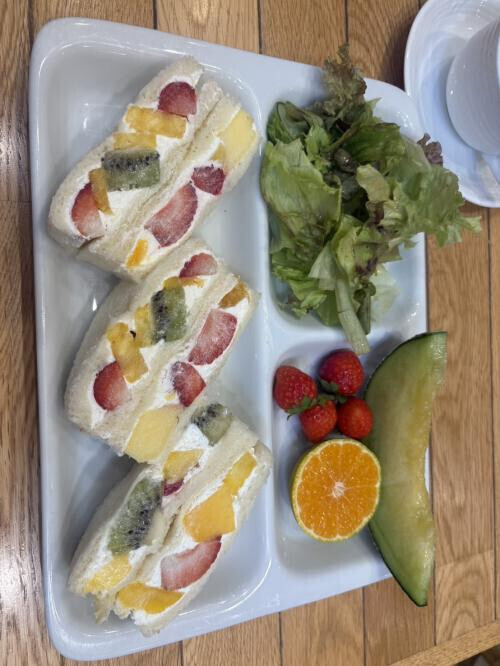 明日の日曜夕方16時から出勤します！