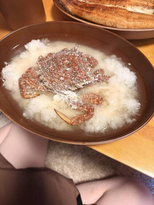 鰻の白焼きと栗毛蟹のお味噌汁